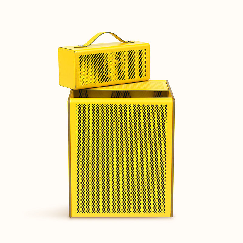 【専用】エルメスの世界(75)+Self Service(57) Odyssee Terre mobile speaker | Hermès Hong Kong SAR